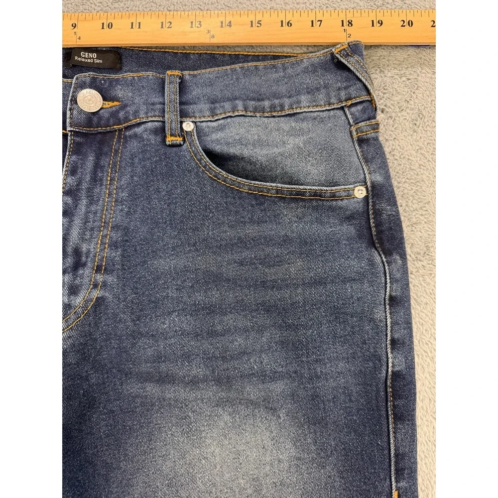True Religion Geno Jeans Men 36x32 Blue Relaxed Slim‎ Distress Whiskered Denim
